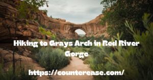 Hiking to Grays Arch in Red River Gorge